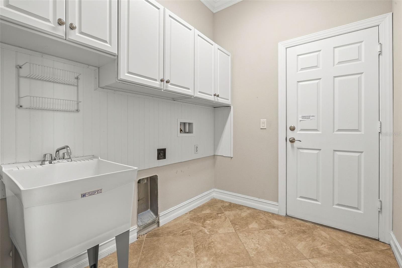 VALENCIA LAKES TR C - Residential