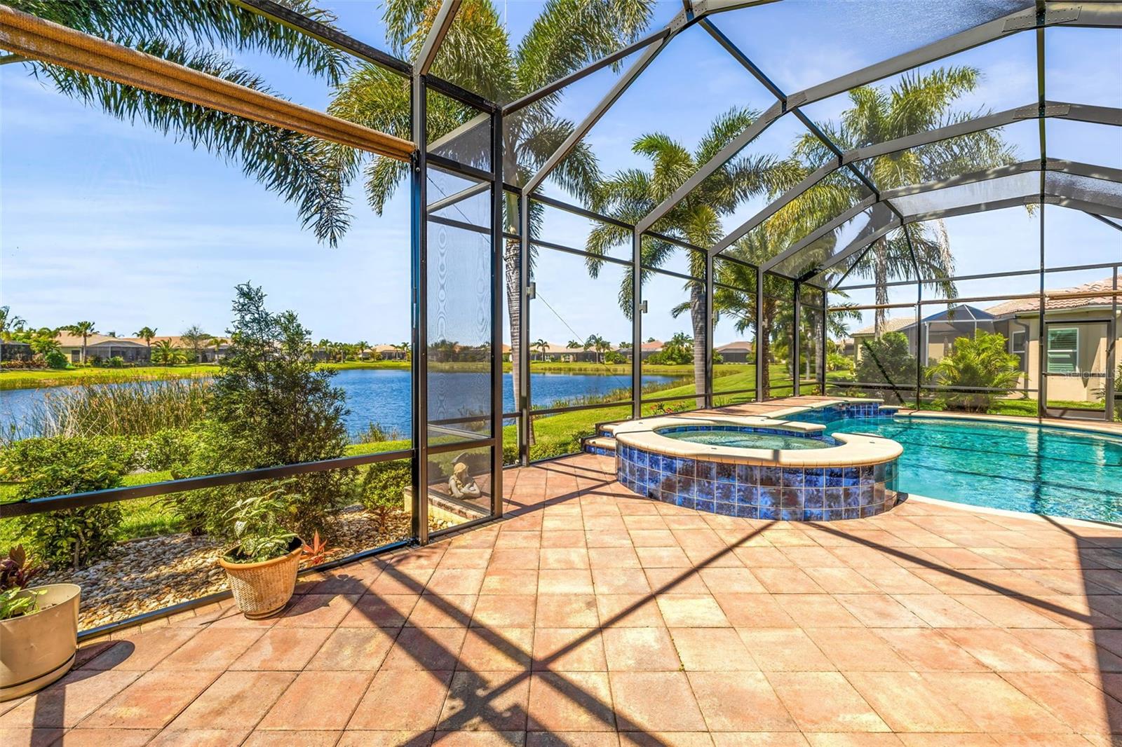 VALENCIA LAKES TR C - Residential