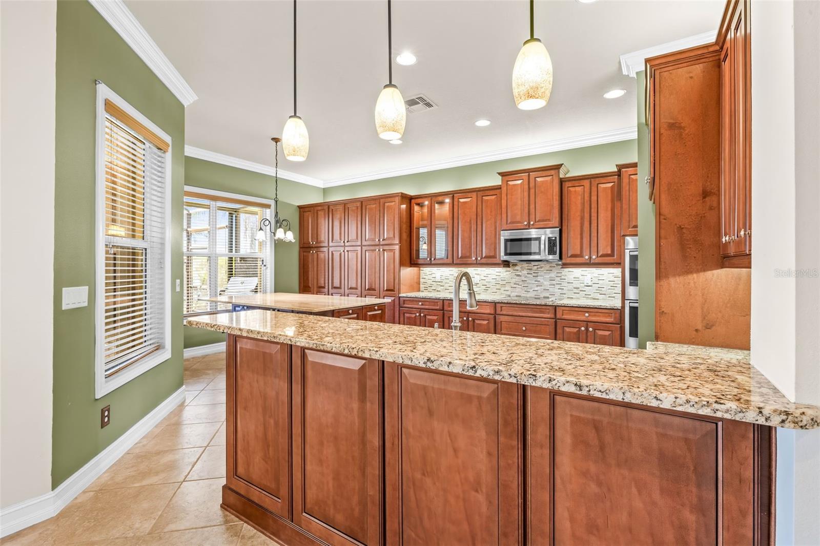 VALENCIA LAKES TR C - Residential