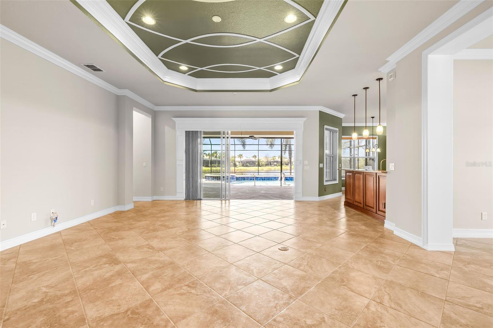 VALENCIA LAKES TR C - Residential