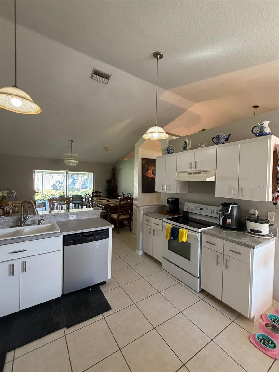 WALDEN LAKE UNIT 33 1 PH C - Residential