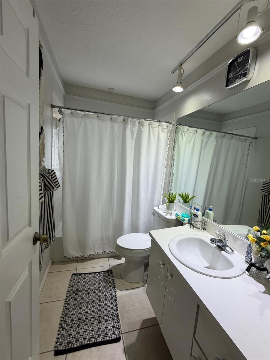 WALDEN LAKE UNIT 33 1 PH C - Residential