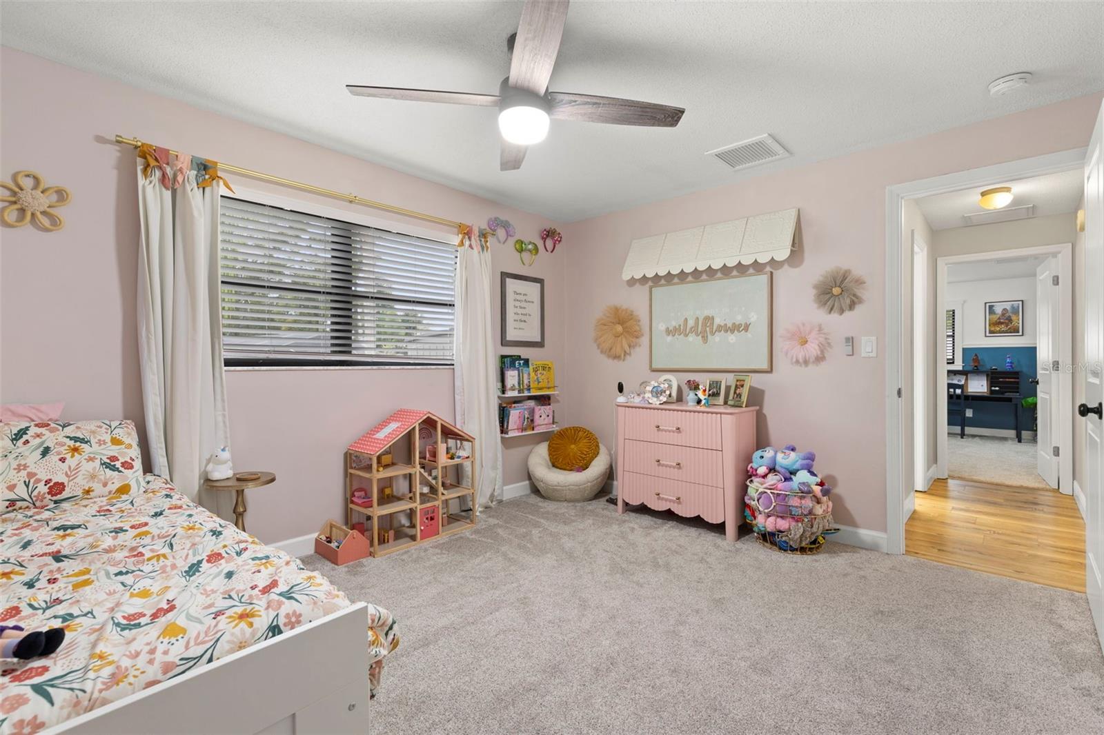 WESTLAKE VILLAGE - Residential