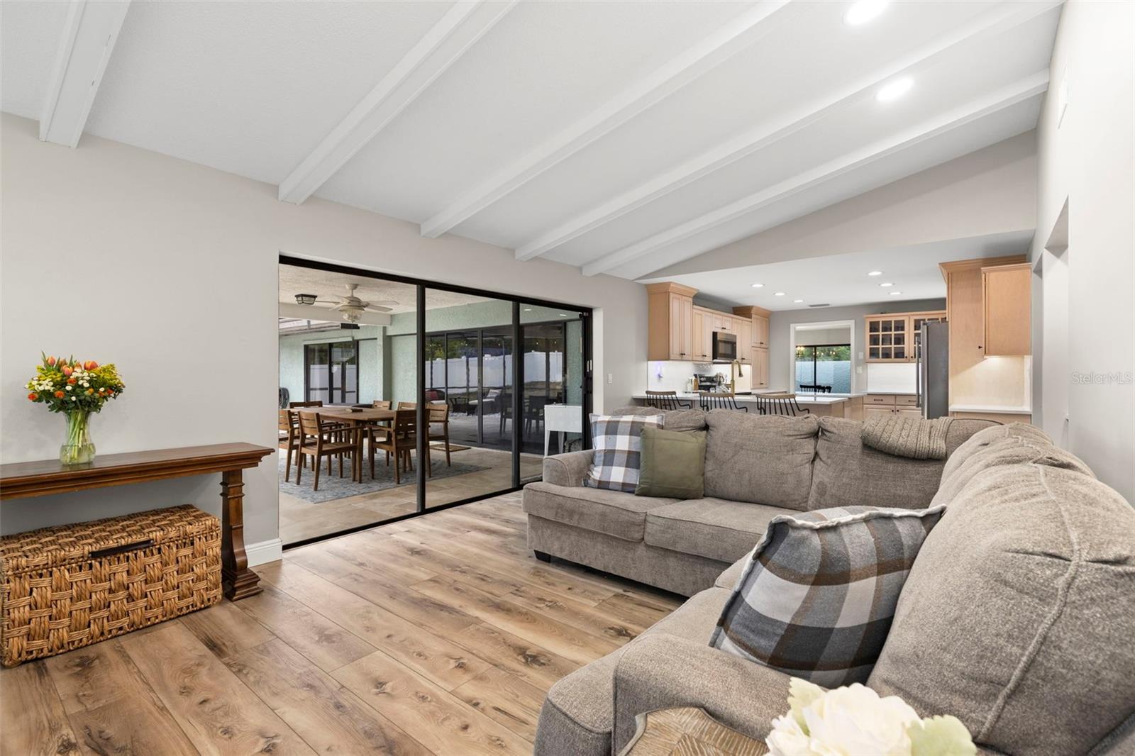 WESTLAKE VILLAGE - Residential