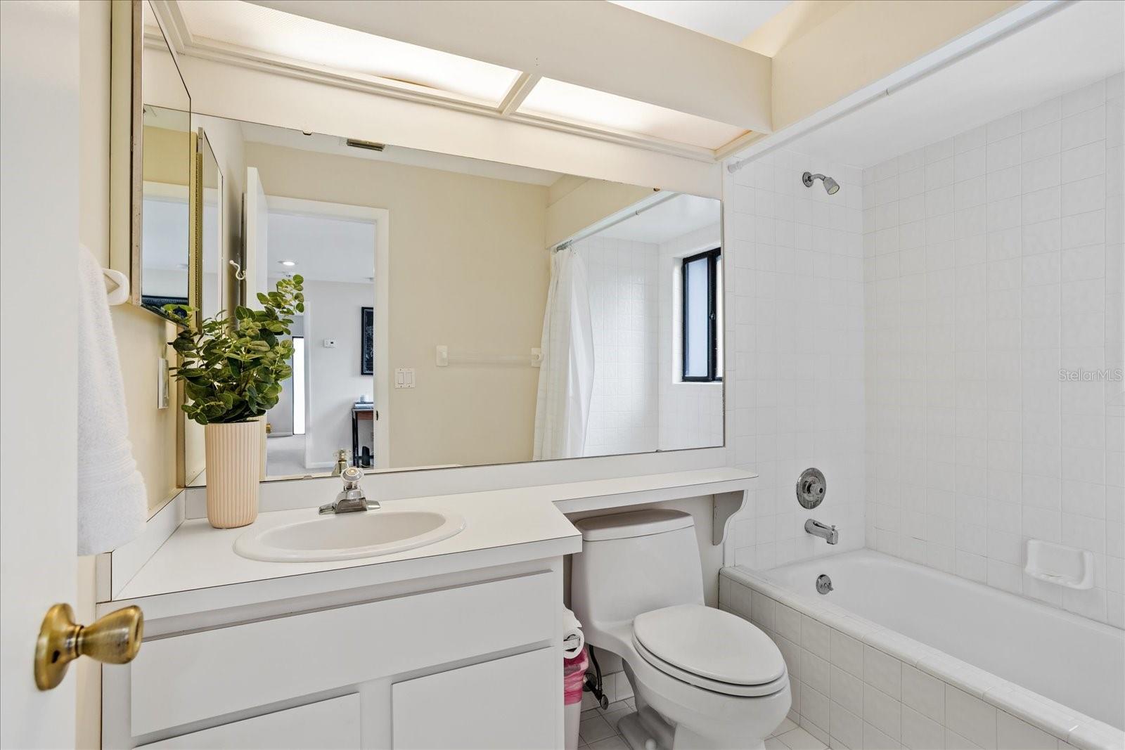 SABAL POINT AT SABAL GREEN - Residential
