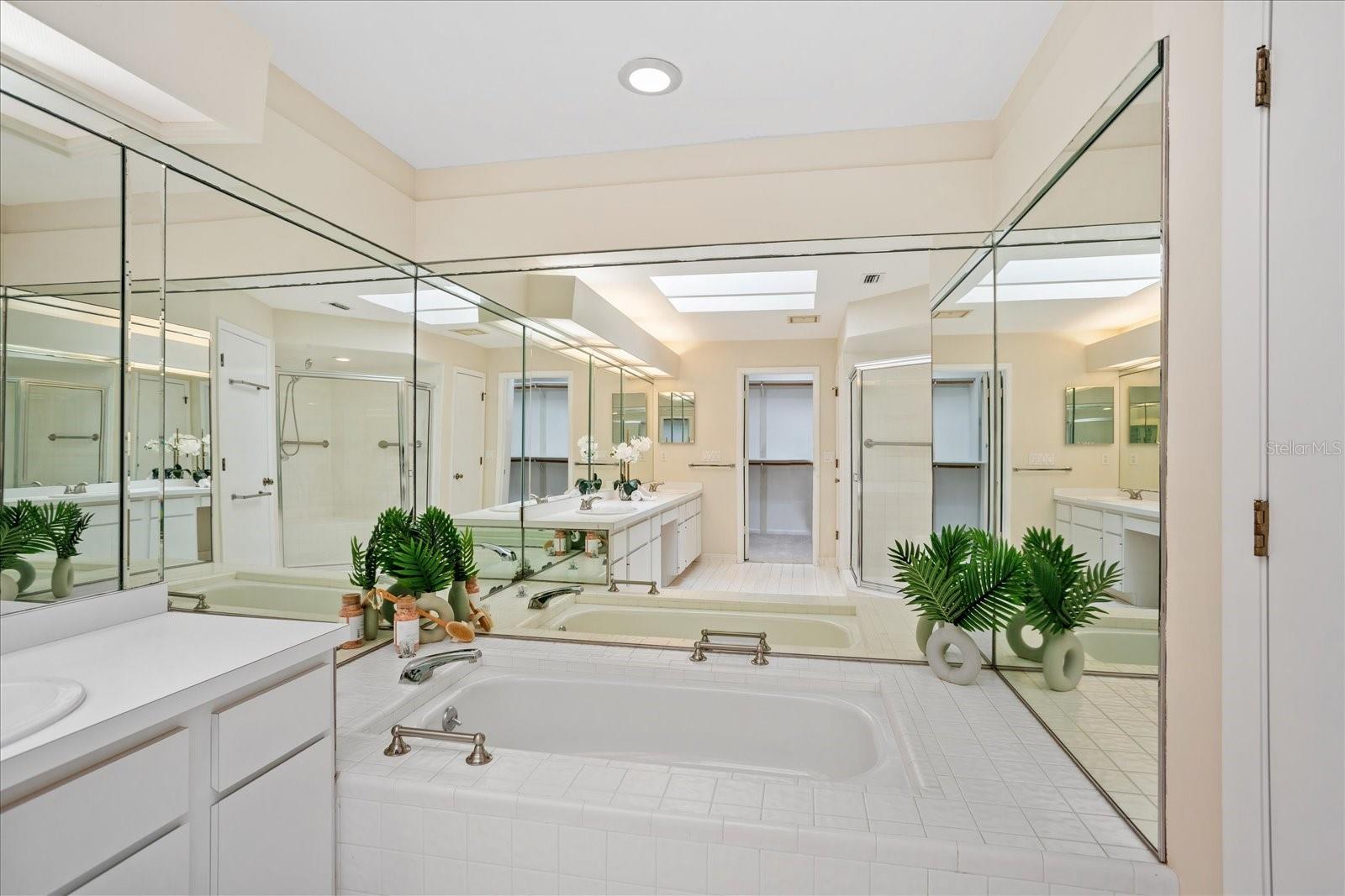 SABAL POINT AT SABAL GREEN - Residential
