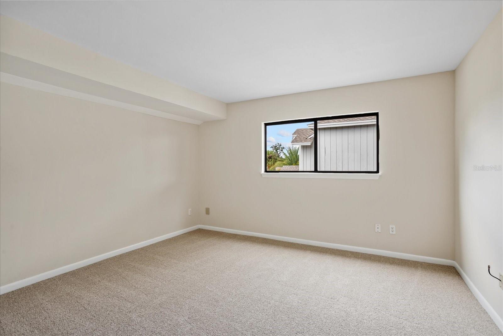 SABAL POINT AT SABAL GREEN - Residential