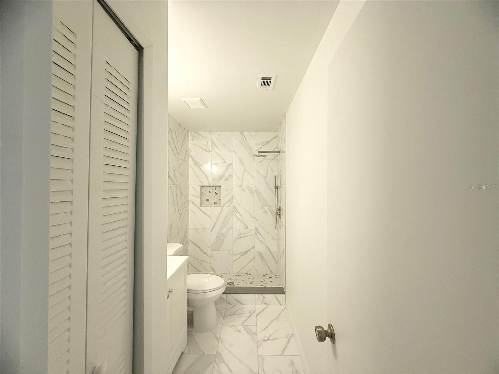 CHELSEA SQUARE 4A - Residential