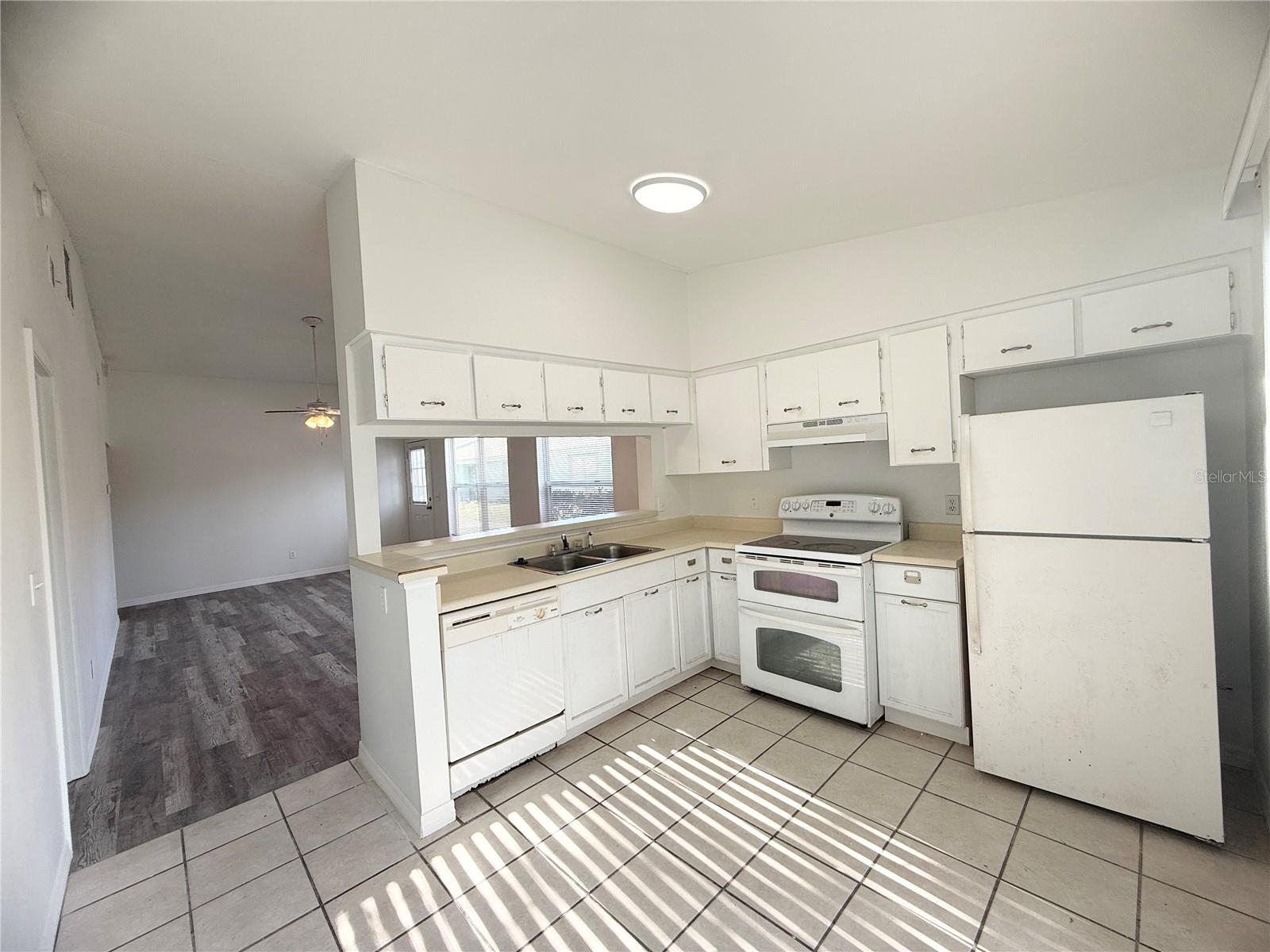 CHELSEA SQUARE 4A - Residential