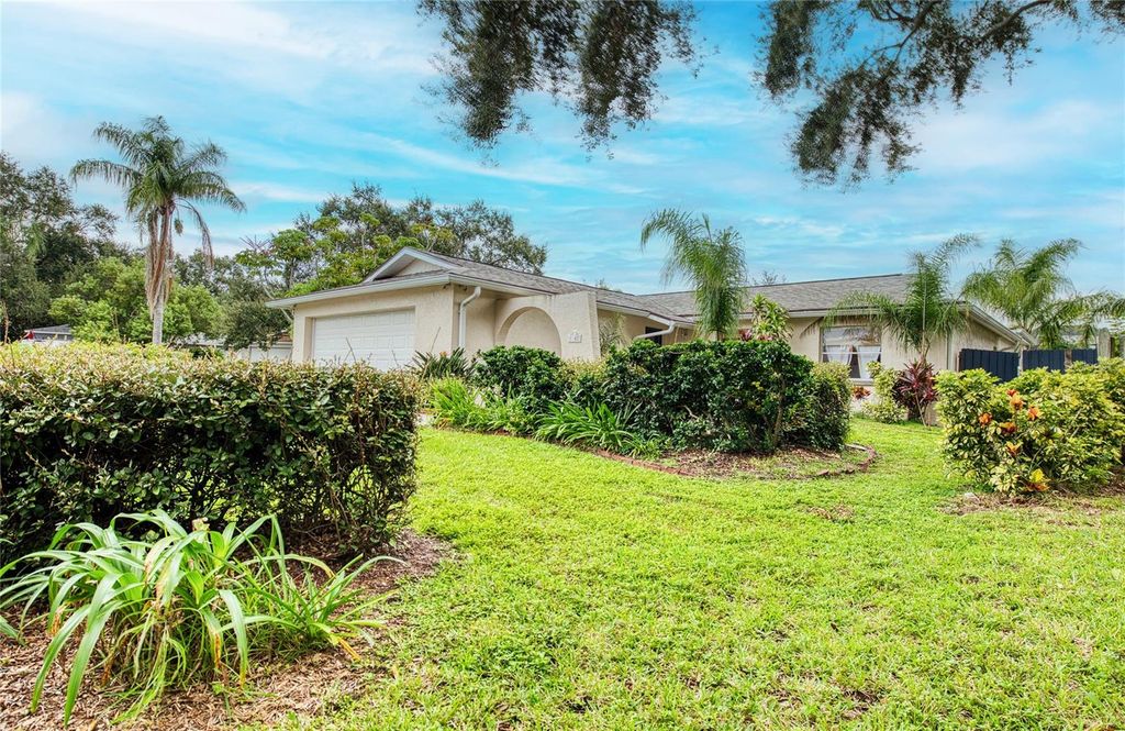 Photo of 1007 Vineyard Court, Dunedin, FL 34698 (MLS # TB8429525)