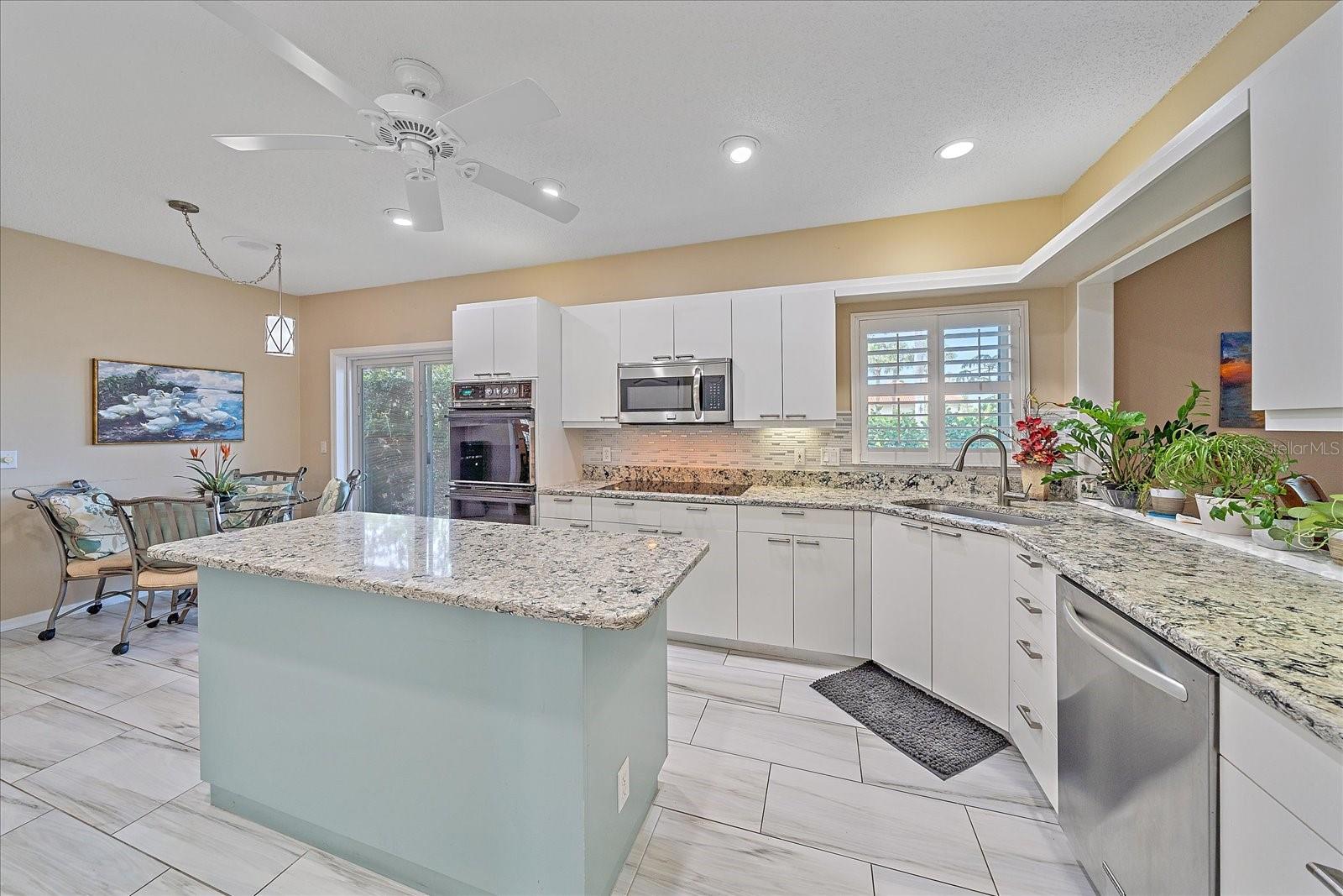 COLONY PLACE - Residential