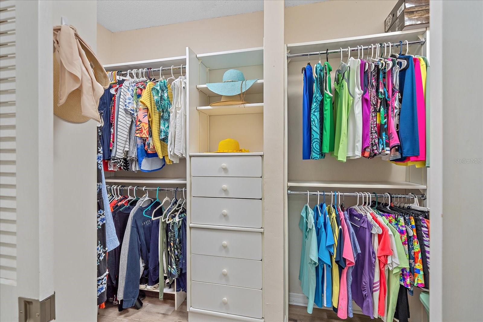 COLONY PLACE - Residential