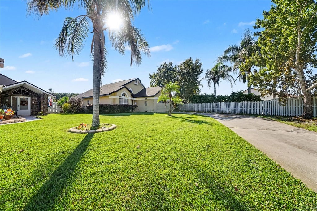 Photo of 14646 Musket Fire Lane, Orlando, FL 32837 (MLS # O6449614)