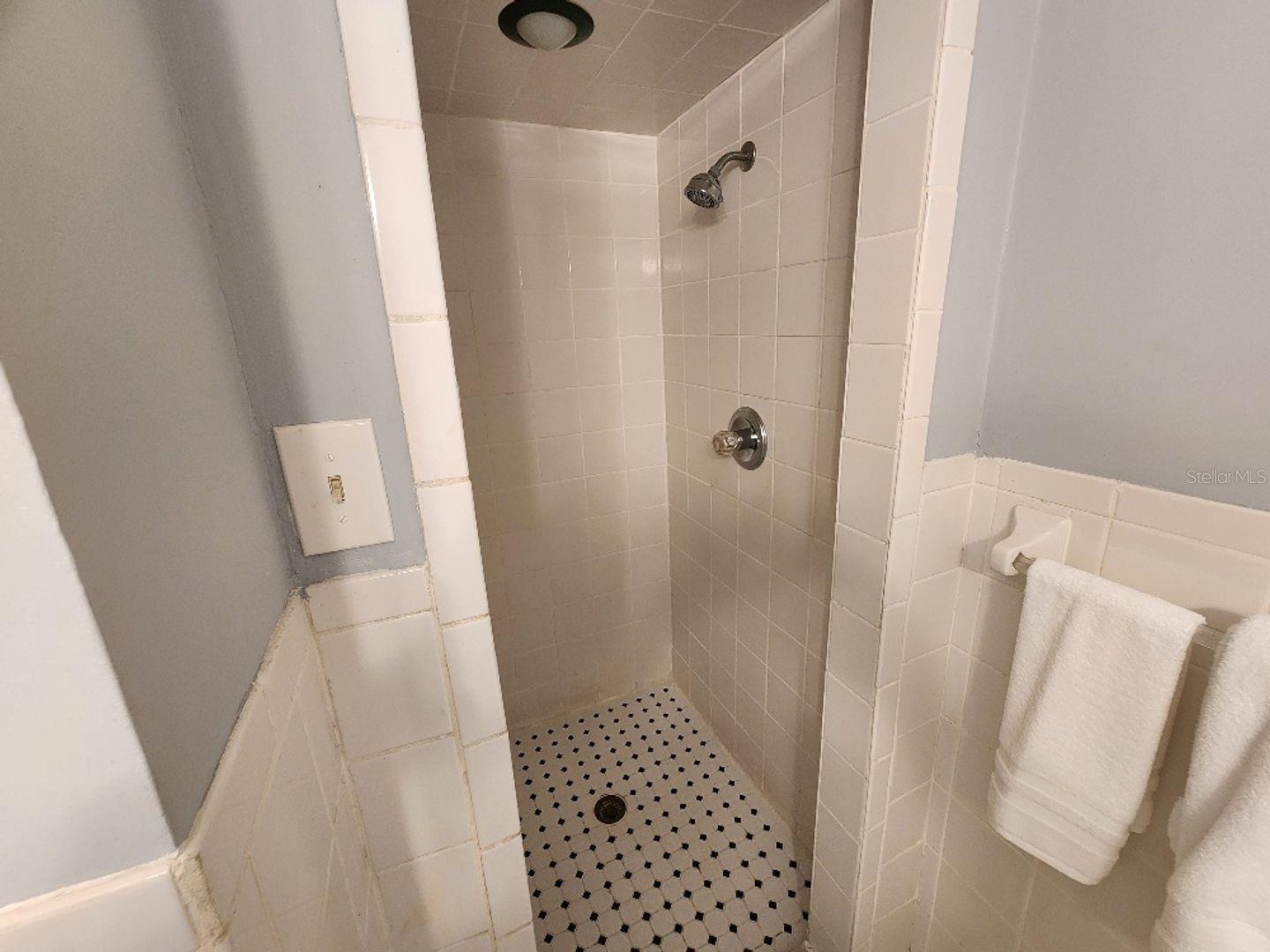 NEW SMYRNA BEACH - Residential Lease