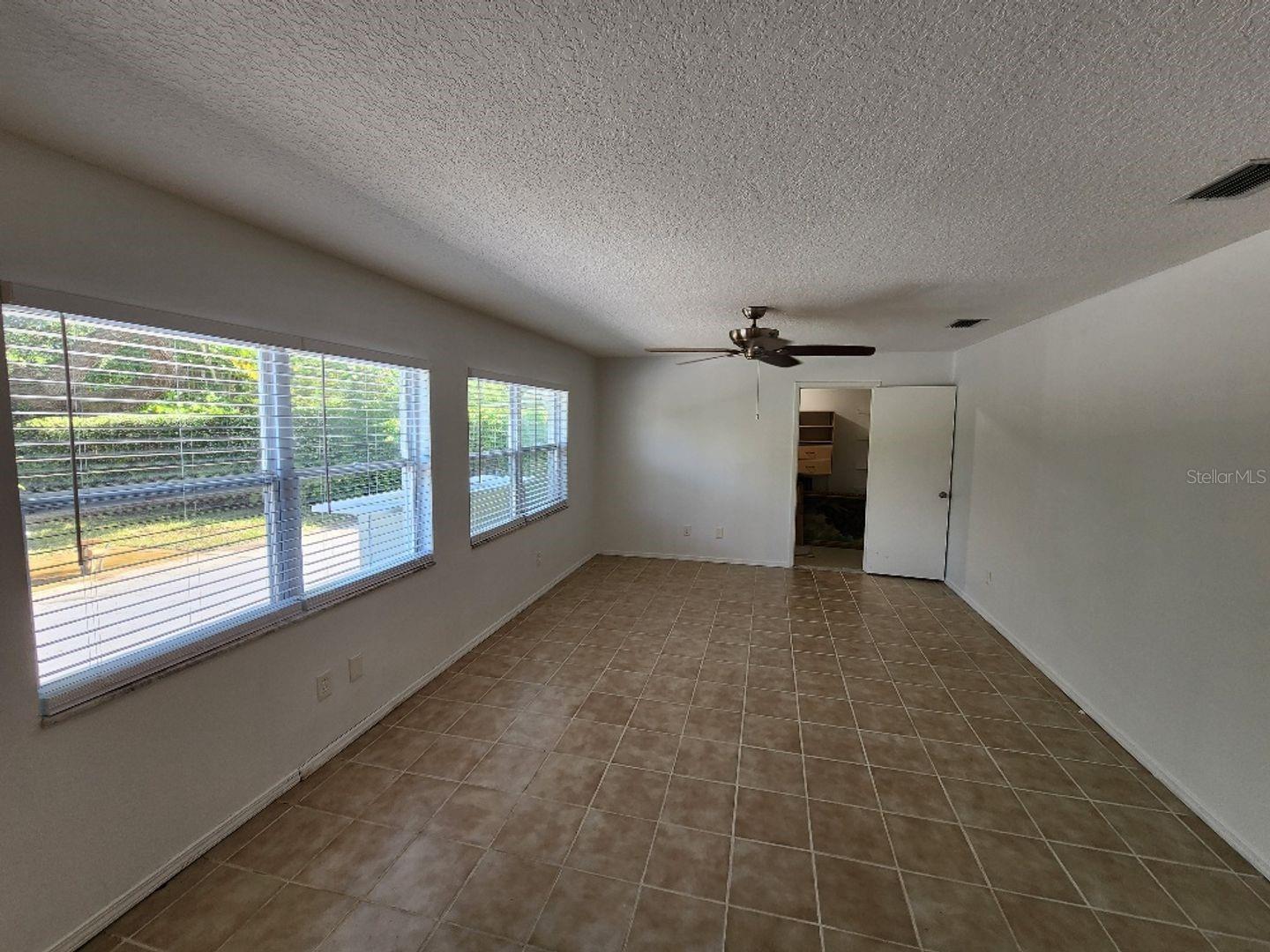 NEW SMYRNA BEACH - Residential Lease