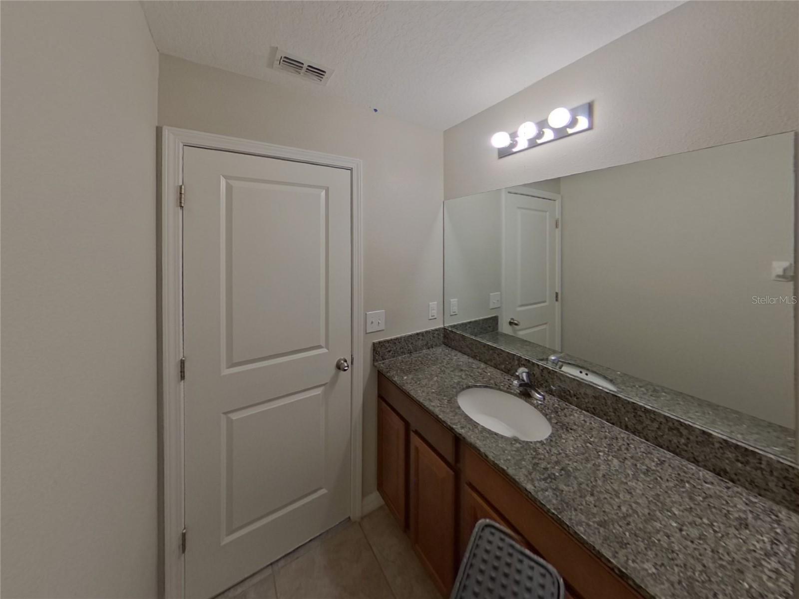 TWIN CREEKS PH 1 & 2 - Residential Lease