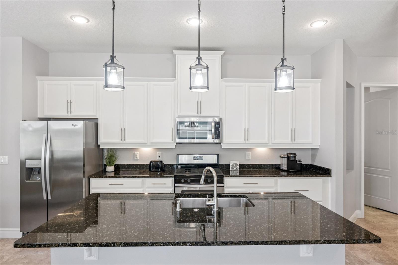 NORTHWEST LAKESIDE GROVES PH 1 - Residential