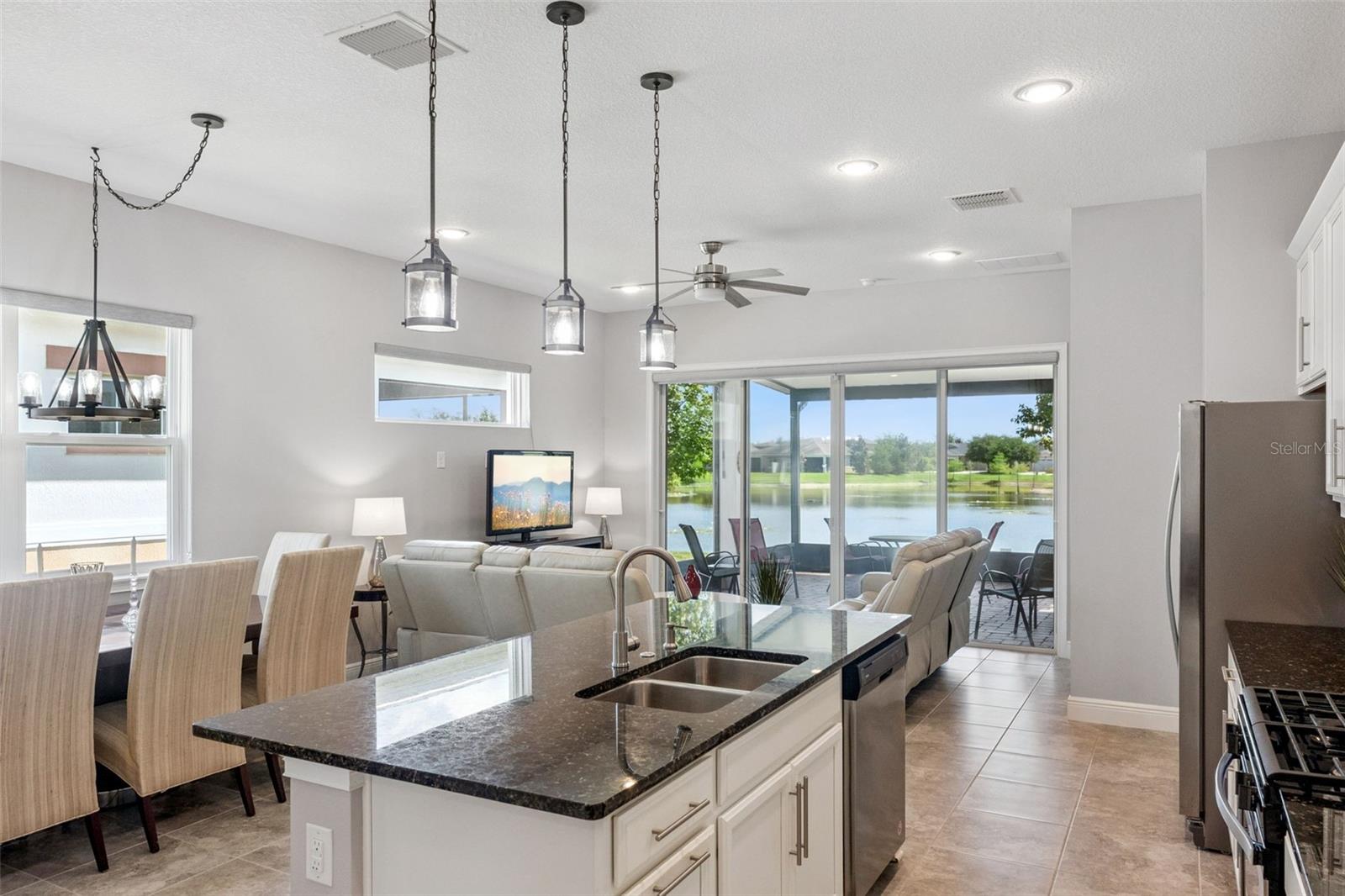 NORTHWEST LAKESIDE GROVES PH 1 - Residential