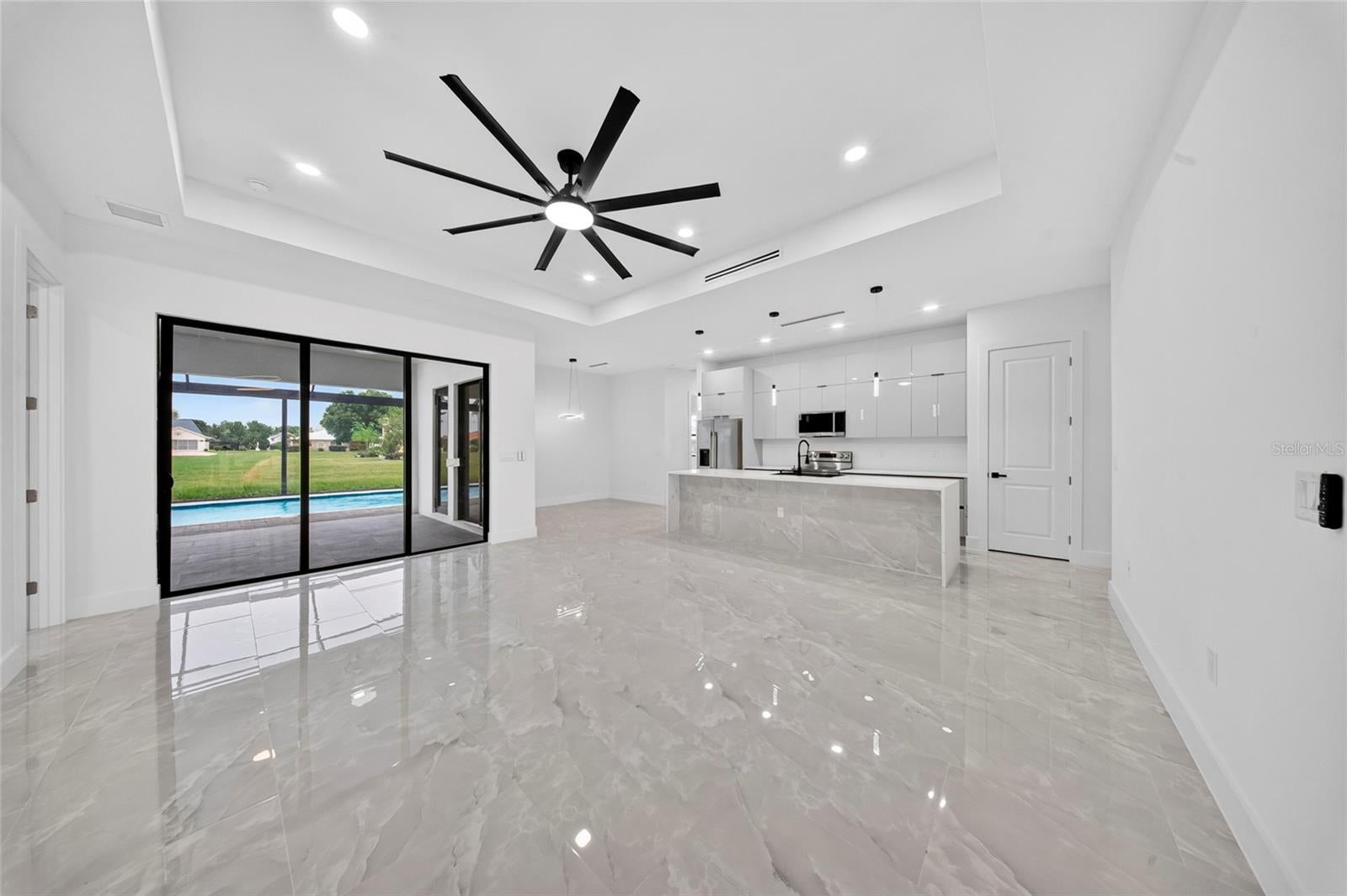 1335 RAZORBILL LANE