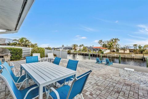 A home in PORT CHARLOTTE