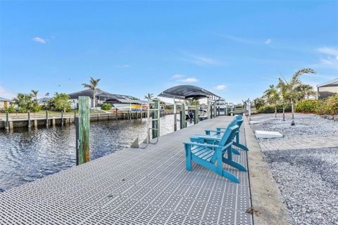 A home in PORT CHARLOTTE