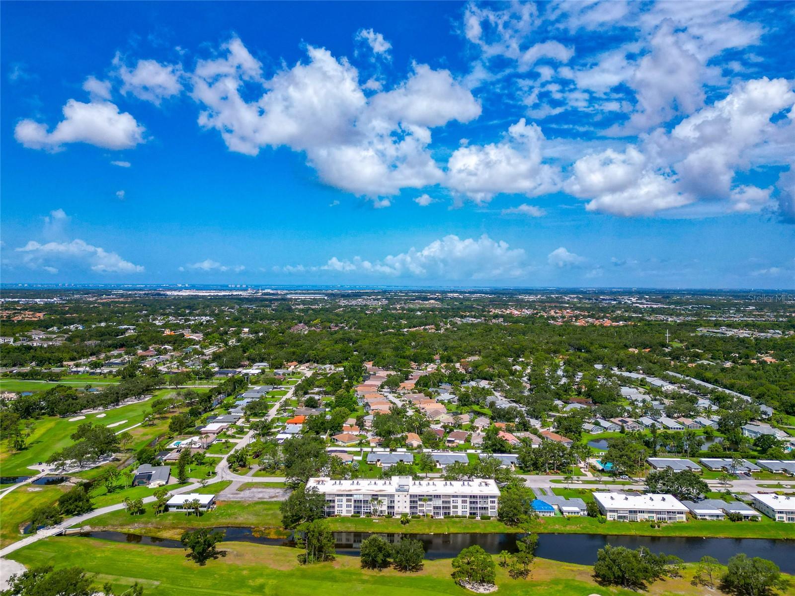 NO 1 PALM-AIRE DESOTO LAKES CC APT CONDO - Residential