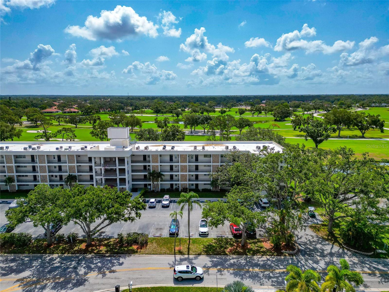 NO 1 PALM-AIRE DESOTO LAKES CC APT CONDO - Residential