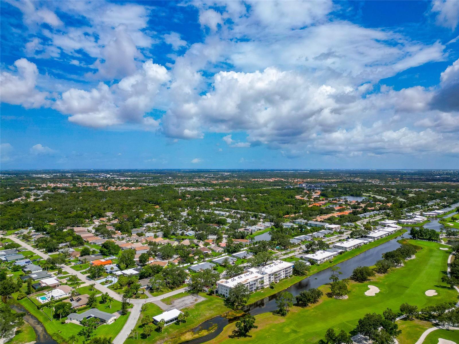 NO 1 PALM-AIRE DESOTO LAKES CC APT CONDO - Residential