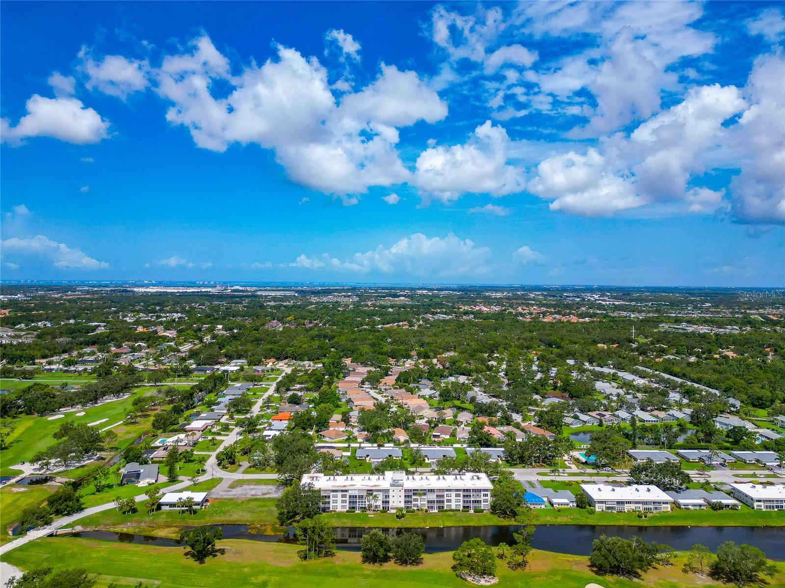 NO 1 PALM-AIRE DESOTO LAKES CC APT CONDO - Residential