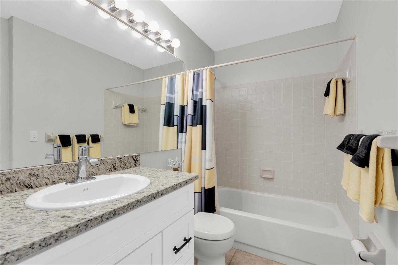 SUN KETCH CONDO - Residential Lease