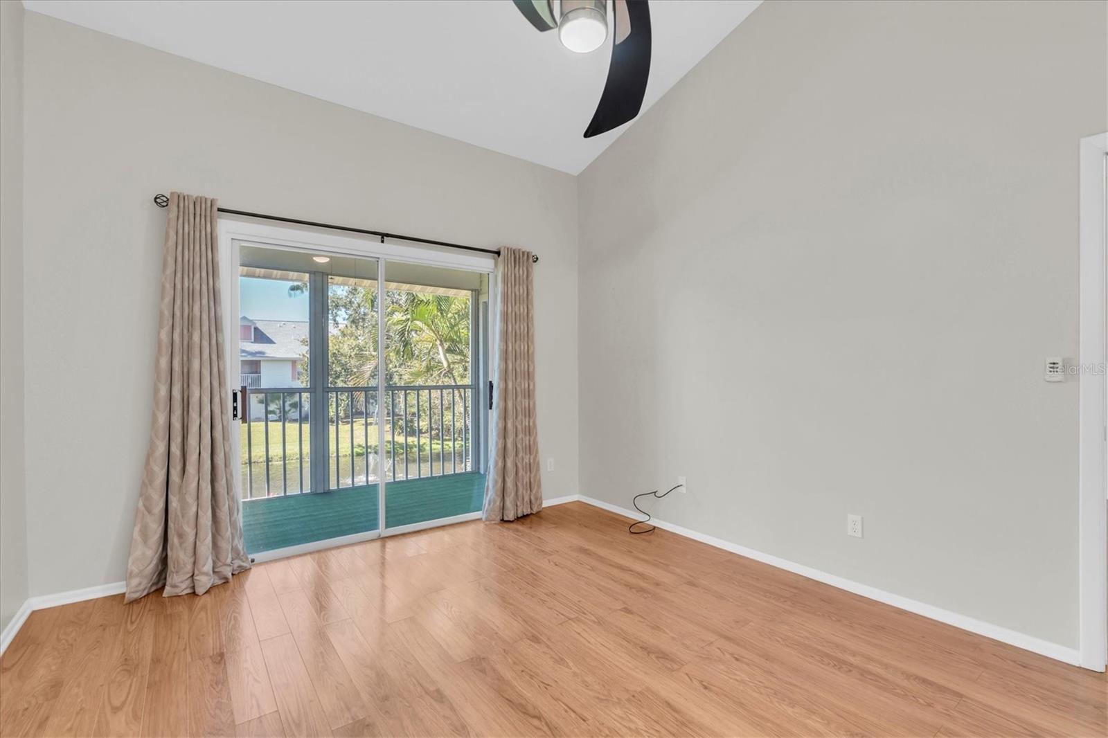 SUN KETCH CONDO - Residential Lease