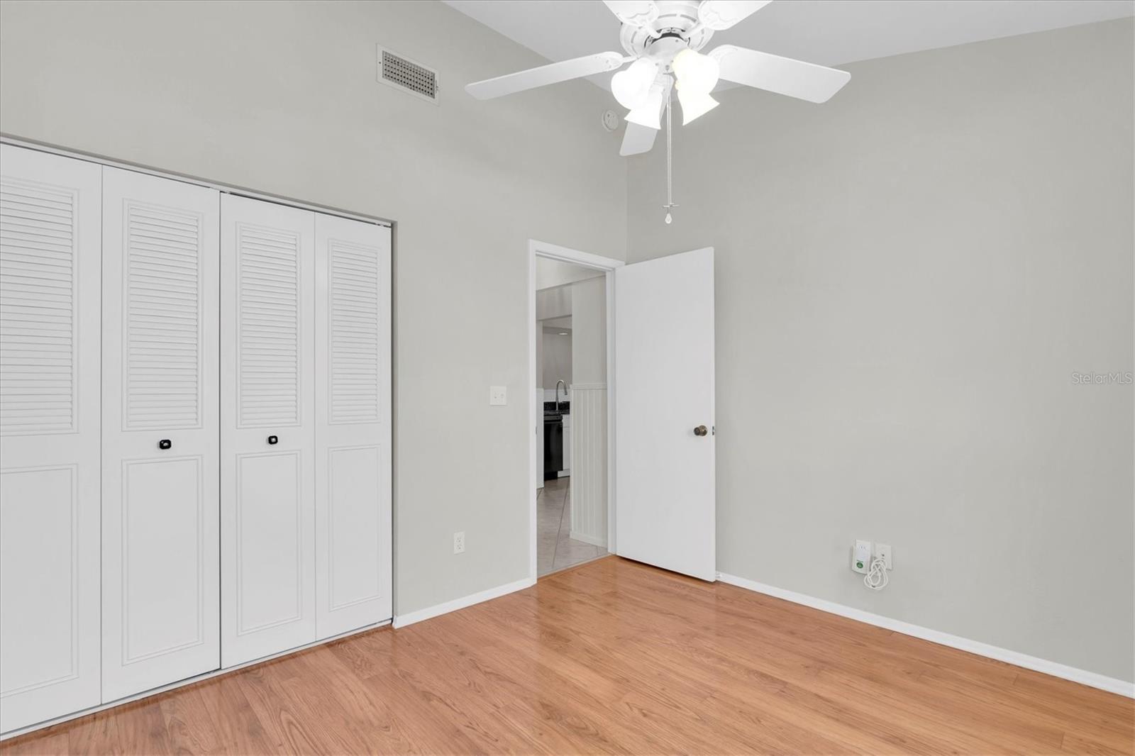 SUN KETCH CONDO - Residential Lease