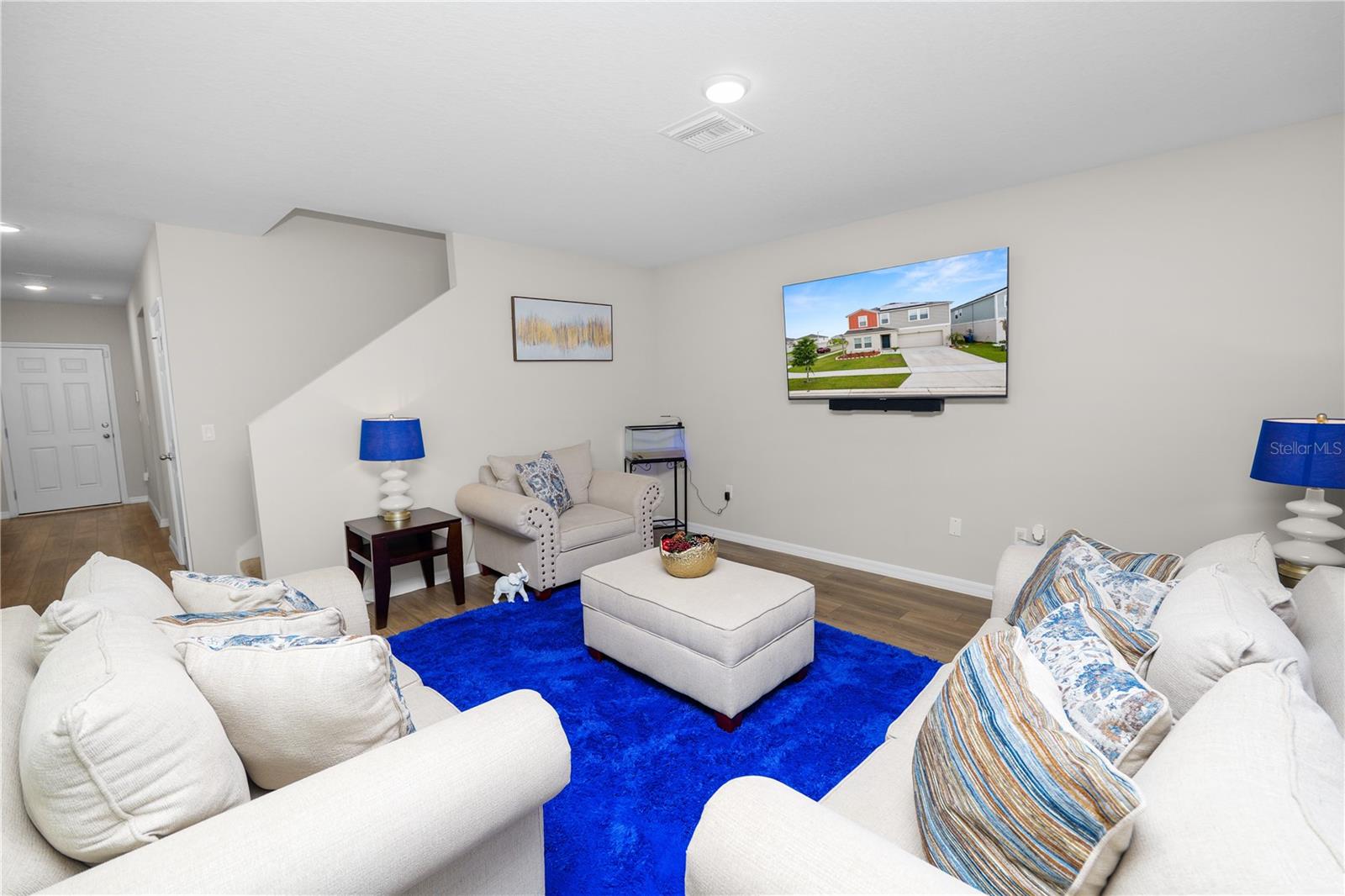 SCENIC TER SOUTH PH 1 - Residential