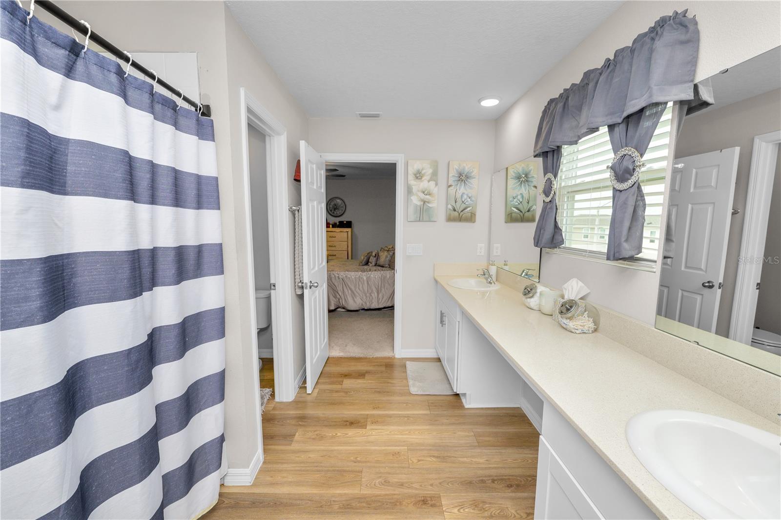 SCENIC TER SOUTH PH 1 - Residential
