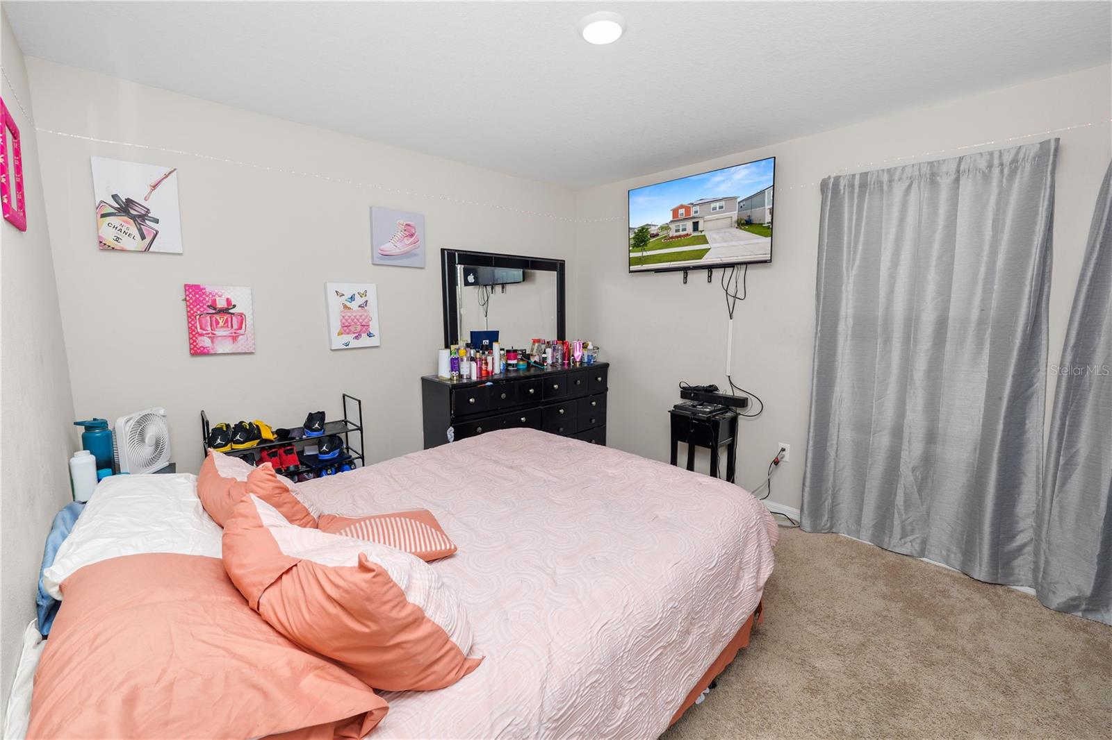 SCENIC TER SOUTH PH 1 - Residential