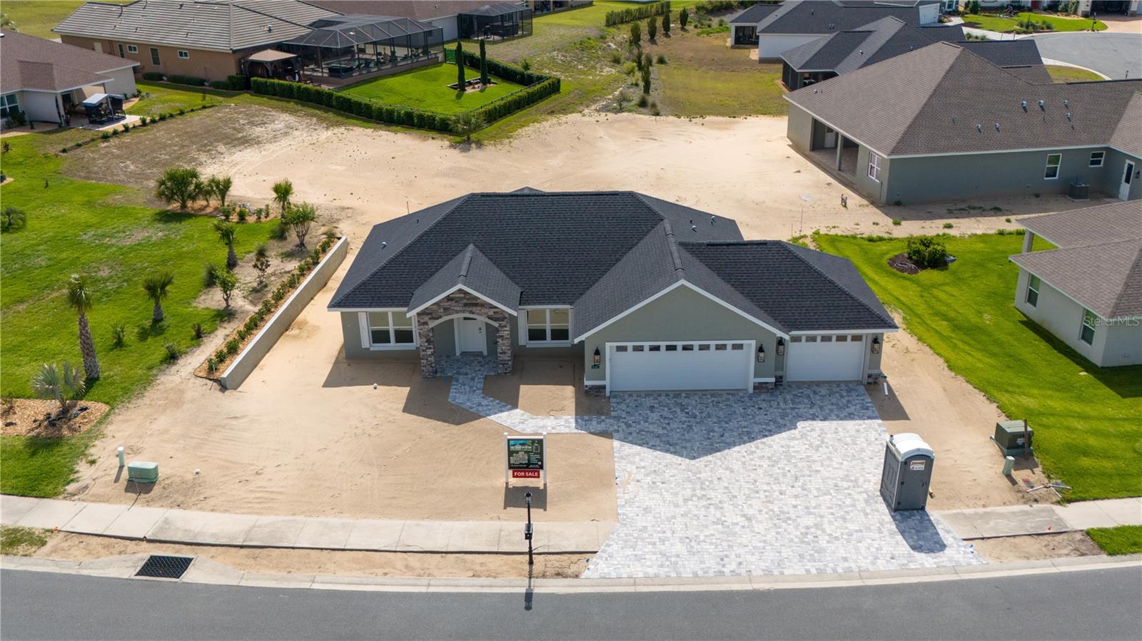 JULIETTE FALLS - Residential