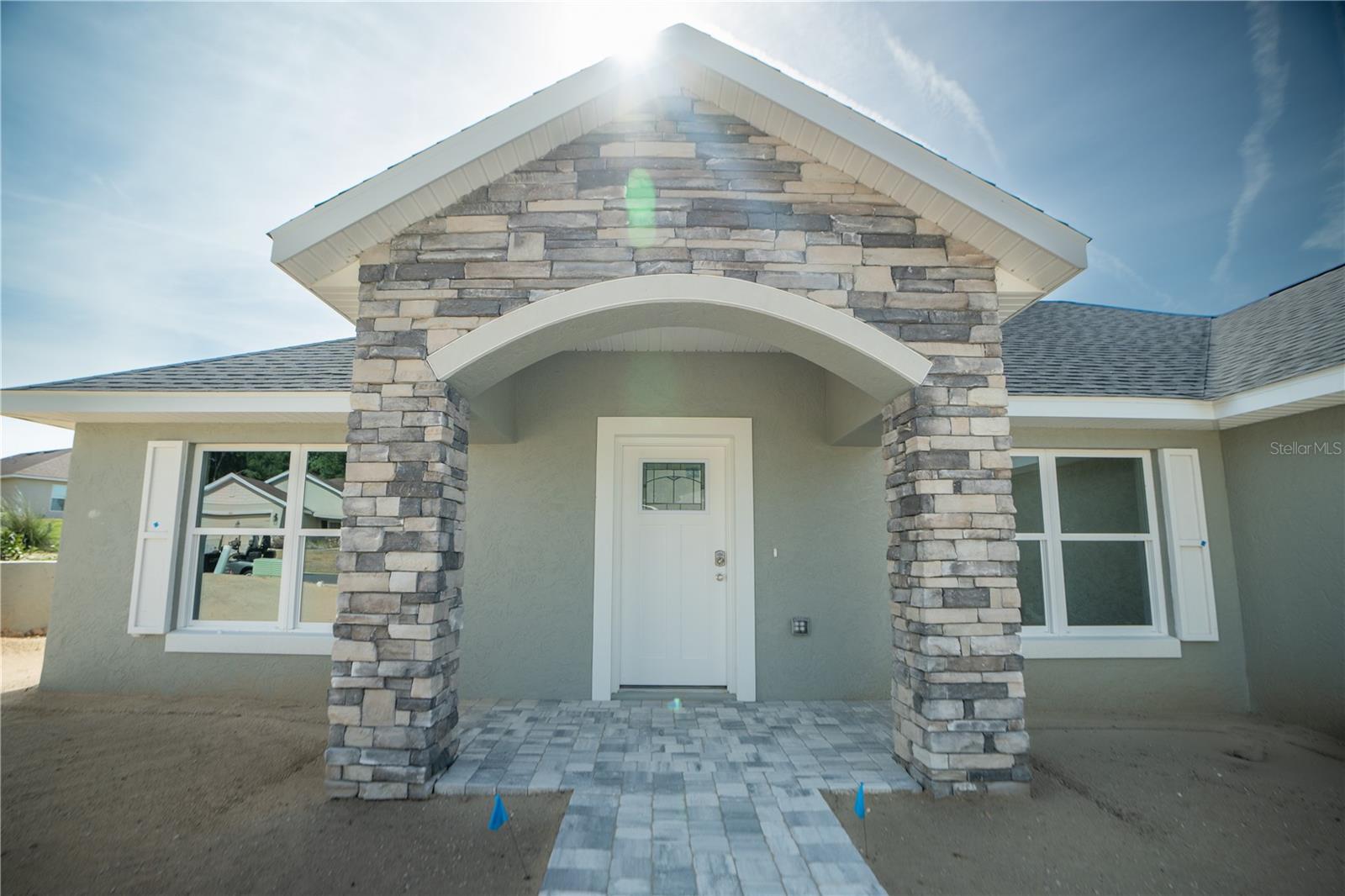 JULIETTE FALLS - Residential