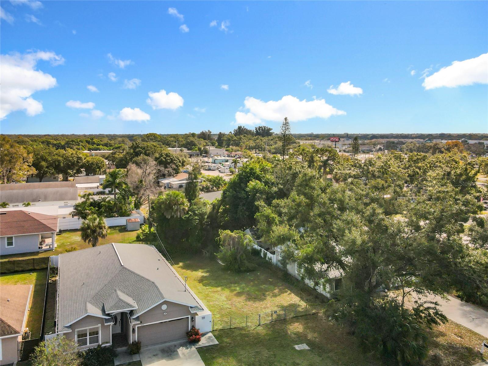 BAYNARD LEE JR 2 - Land