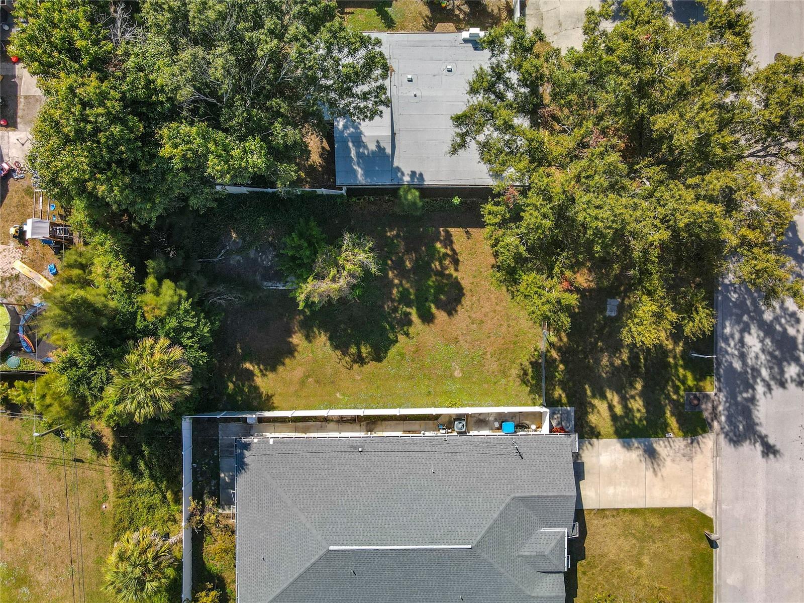 BAYNARD LEE JR 2 - Land