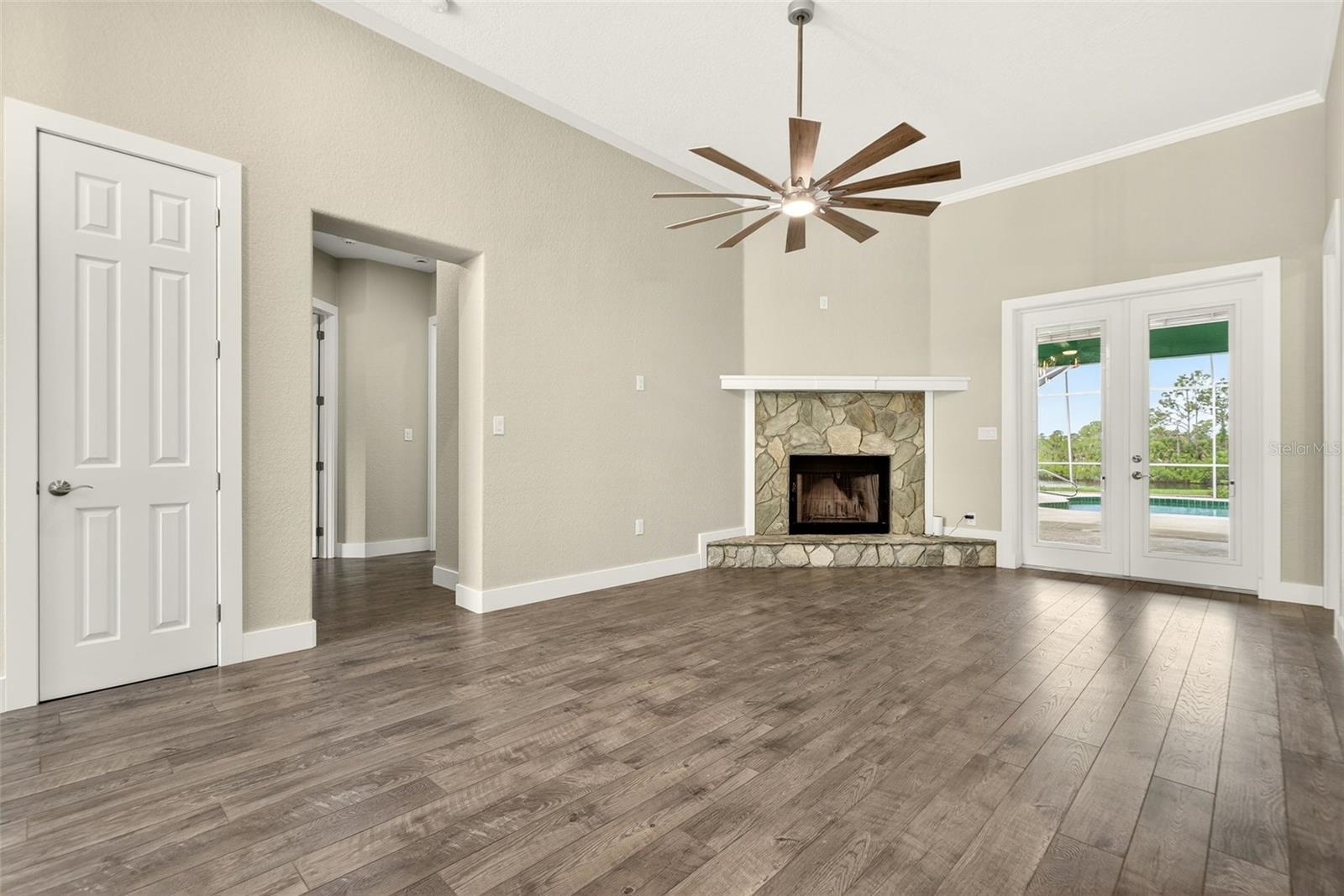 PORT CHARLOTTE - Residential