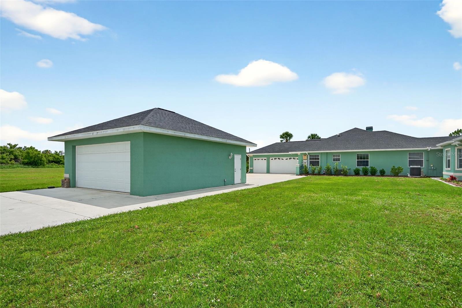 PORT CHARLOTTE - Residential