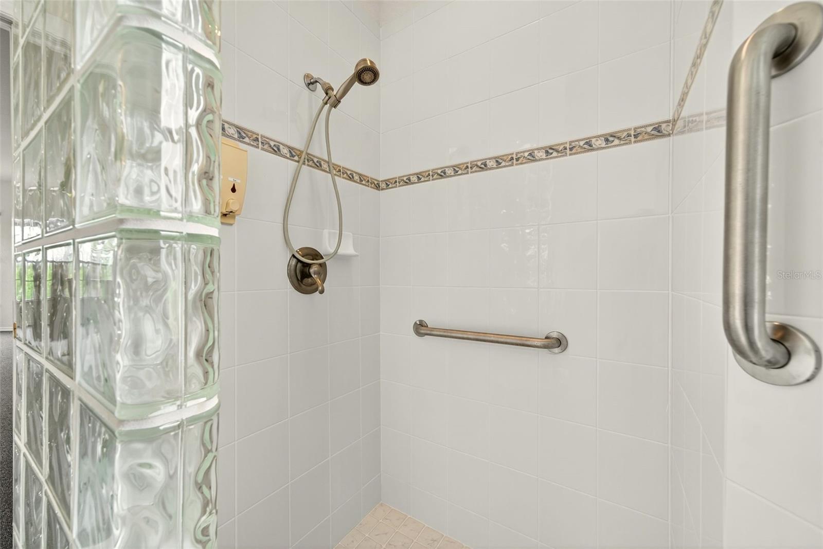 PORT CHARLOTTE - Residential