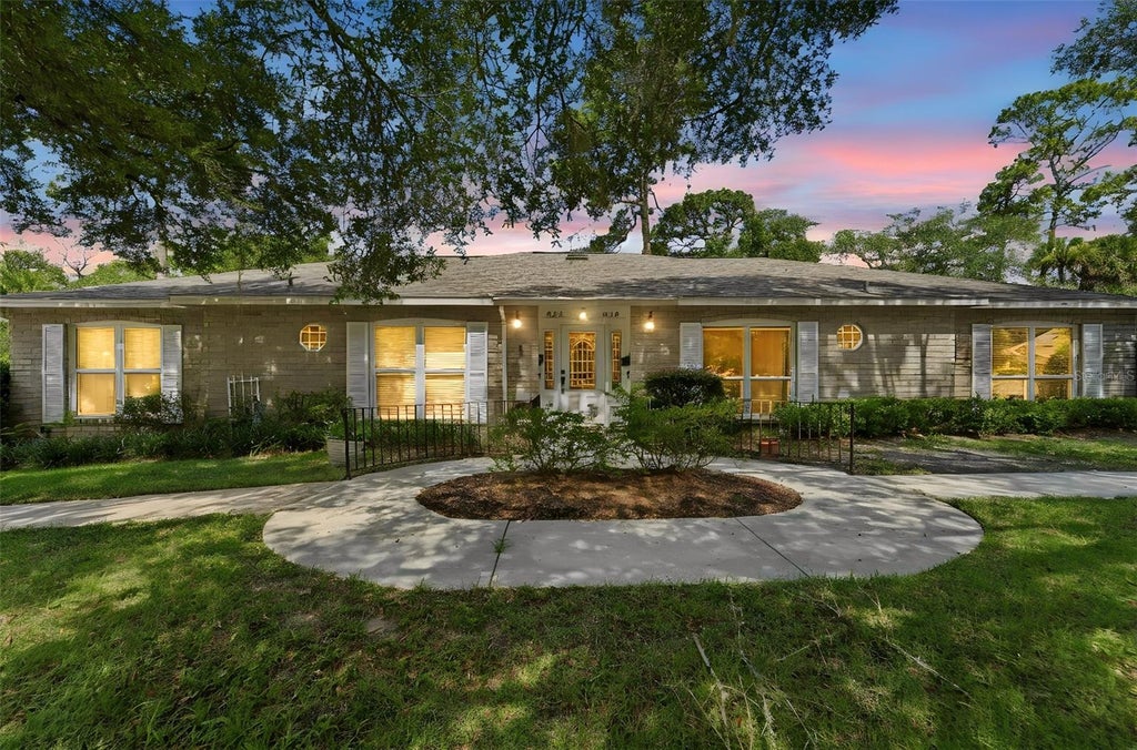 Photo of 820 S Hill Avenue #40, Deland, FL 32724 (MLS # V4949734)