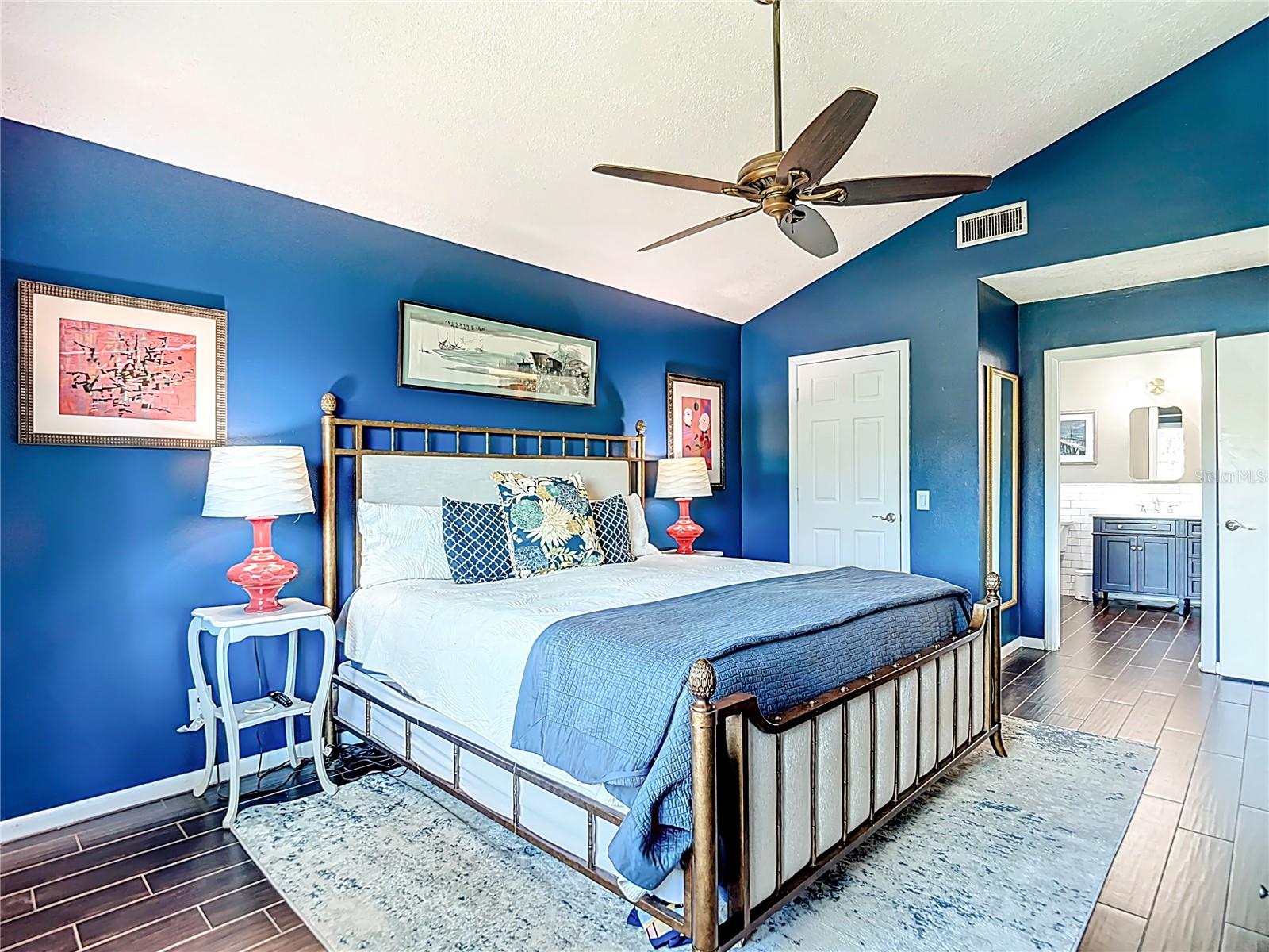 RIVER RUN UNIT II - Residential