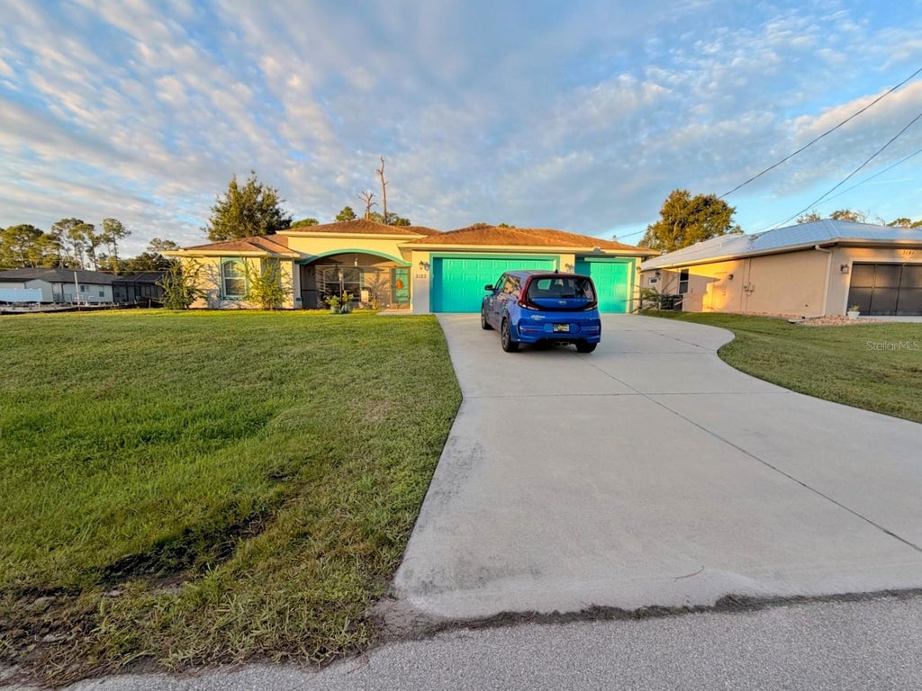 Photo of 3123 Chipley Avenue, North Port, FL 34286 (MLS # A4707939)