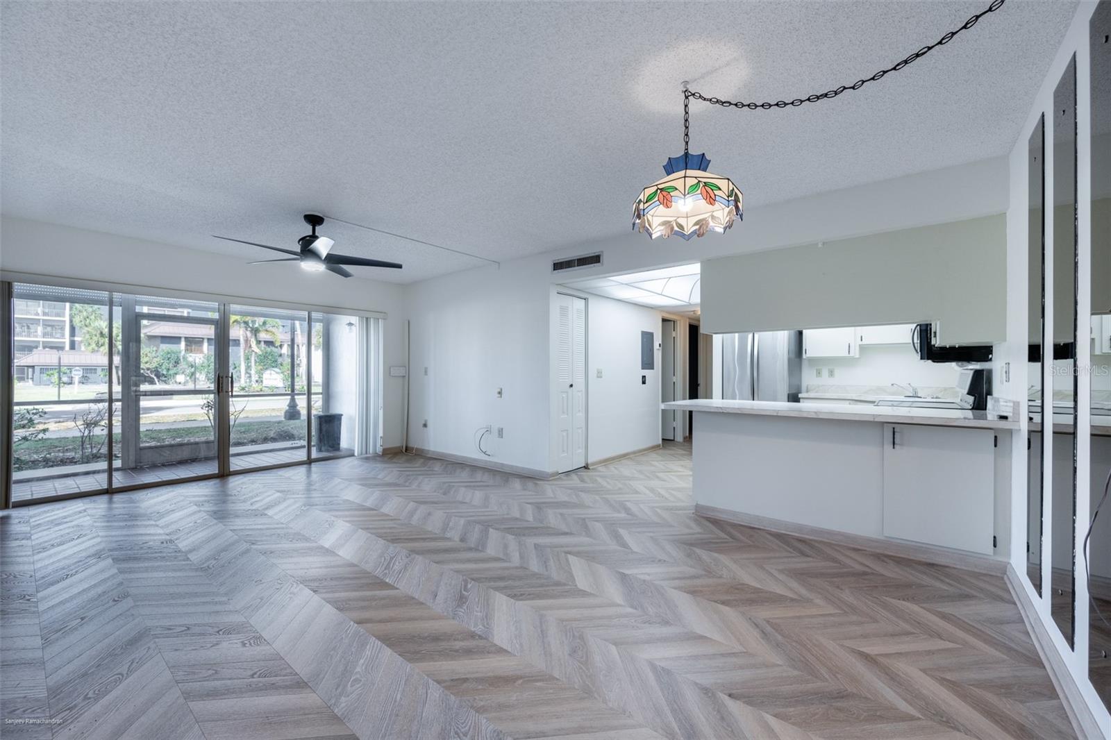 REGENCY HOUSE - Residential Lease