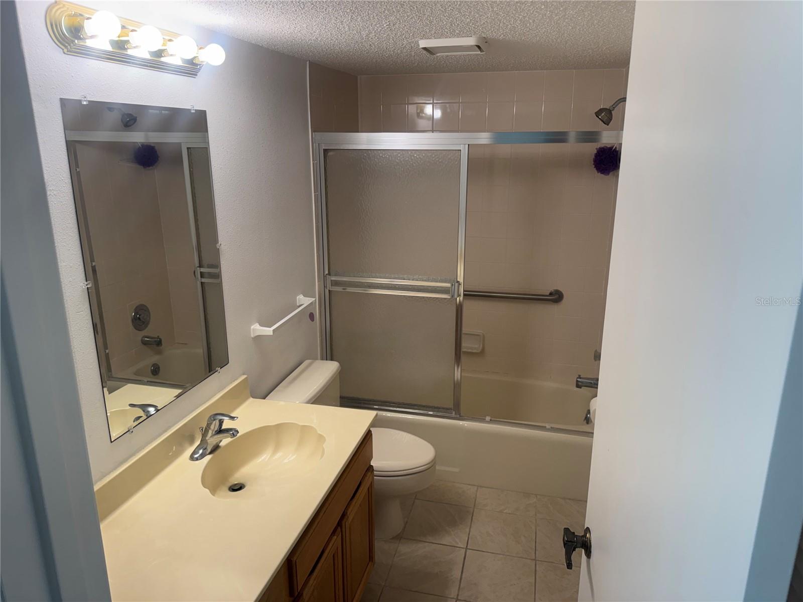 ROLLS LANDING BLDG 10 - Residential