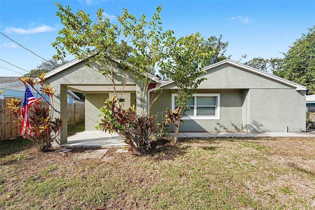 Photo of 6504 N 21st Street, Tampa, FL 33610 (MLS # TB8457066)