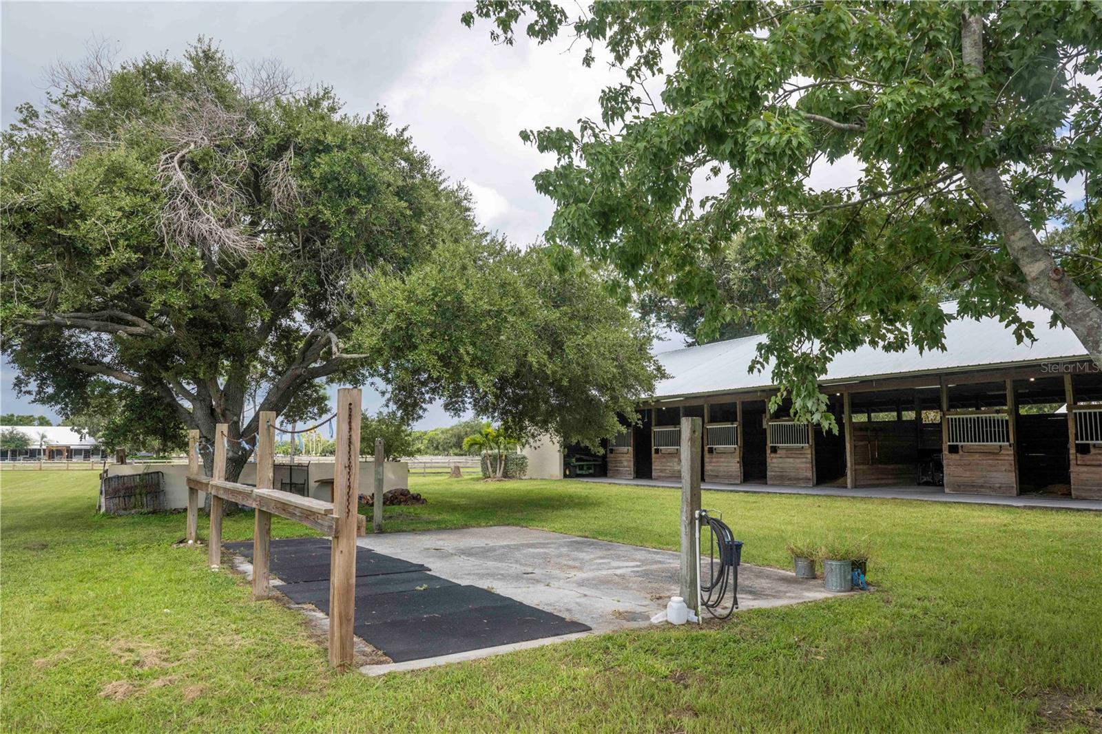 SARASOTA POLO CLUB - Residential
