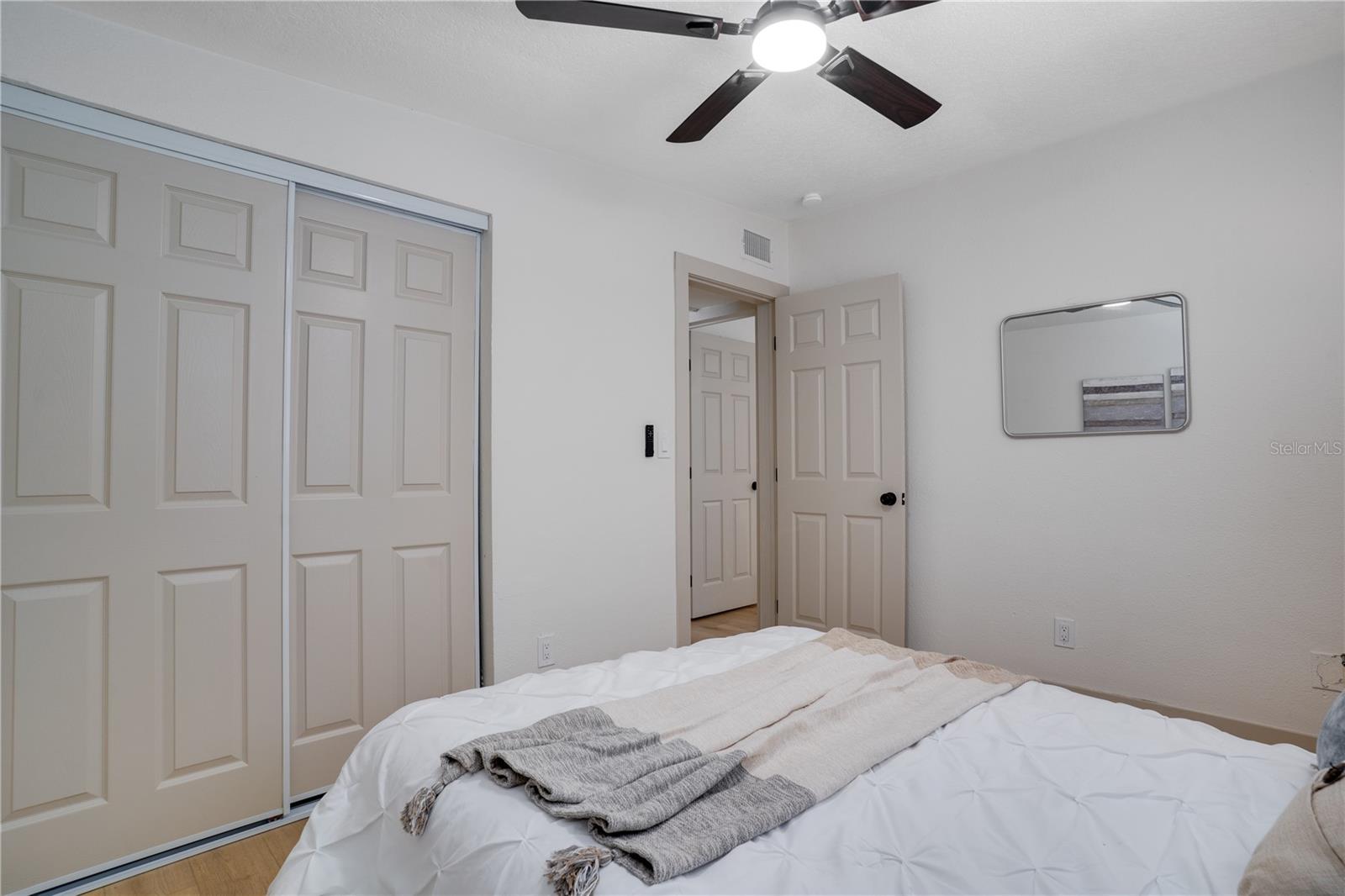 BACK BAY MANOR 3 - Residential
